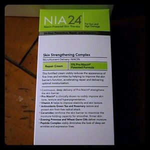 NIA 24 Skin Strengthening Complex